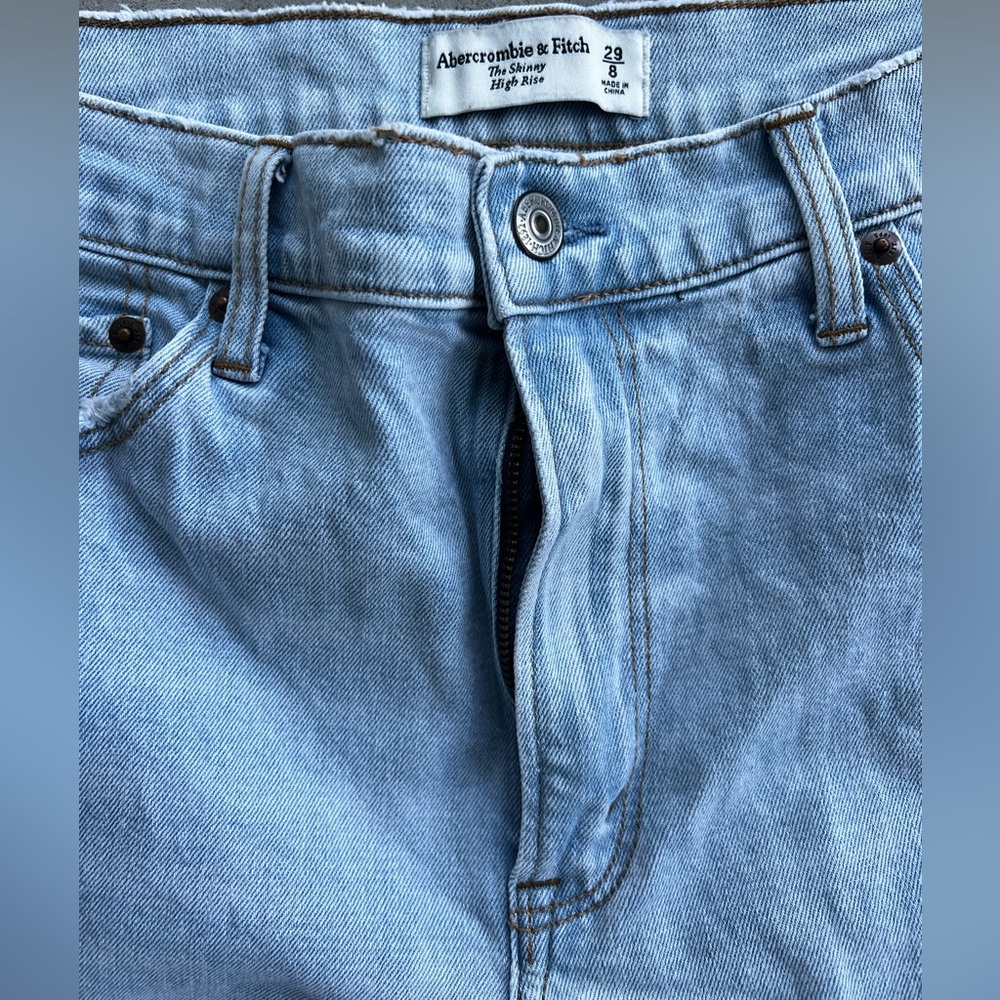Abercrombie & Fitch The Skinny High Rise Light Blue Denim Jeans
